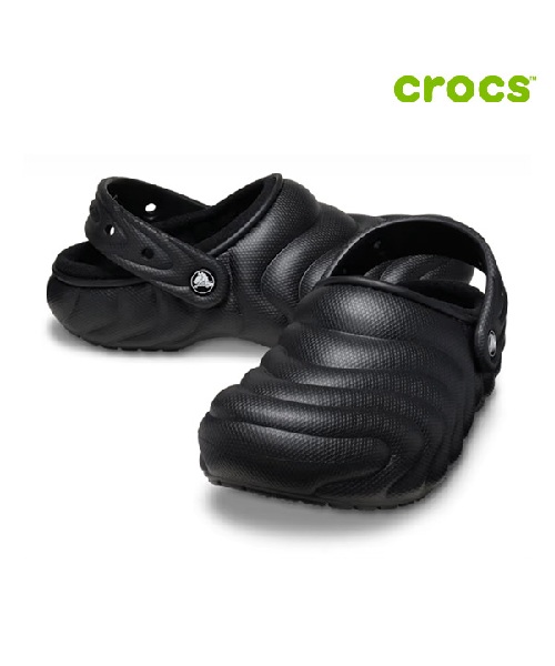 [크록스] 클래식 라인드 오버퍼프 클로그 공용 털샌들 210059-001 M9W11